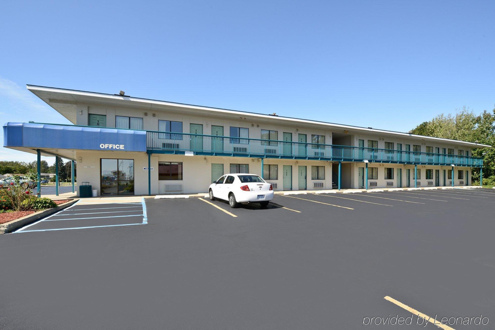 Americas Best Value Inn Battle Creek Zewnętrze zdjęcie